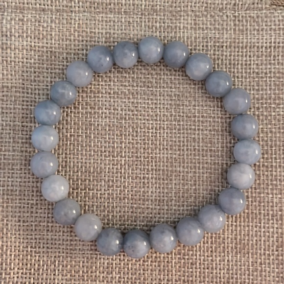 💙Beautiful Blue Malaysian Jade Bracelet - Picture 1 of 5
